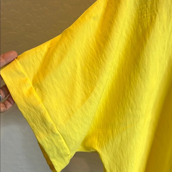 Marc New York Yellow Tie Front Blouse with Cuffed Sleeves - Picture 4 of 8